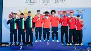 podio mag aa squadra ita   italy argento sfe04739 copia simone ferraro ph